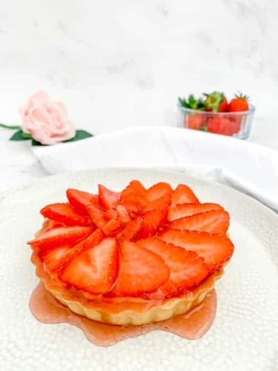 gluten free mini strawberry tarts
