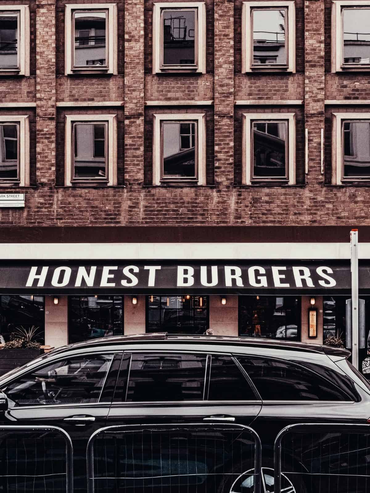 The outside of Honest burger restaurant.